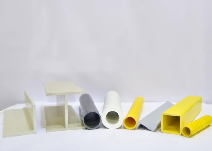 Profil de polyuréthane FRP pultré Porte et fenêtre en plastique Extrusion de fibres de verre de polyuréthane pultré 0