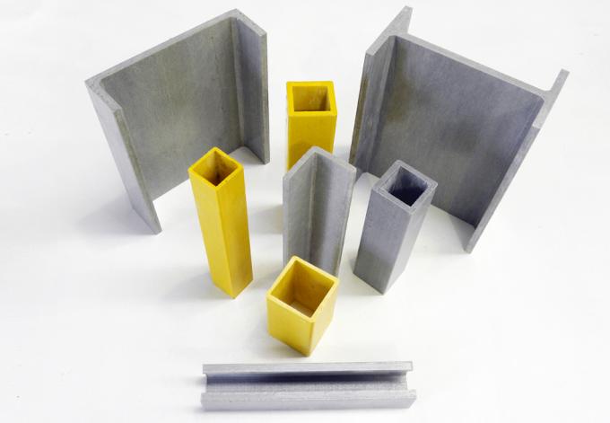 Profil de polyuréthane FRP pultré Porte et fenêtre en plastique Extrusion de fibres de verre de polyuréthane pultré 3